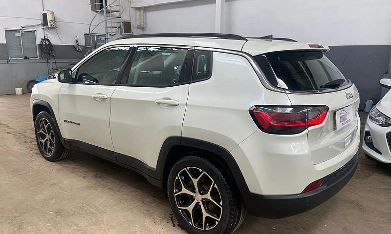 Jeep Compass Long. T...