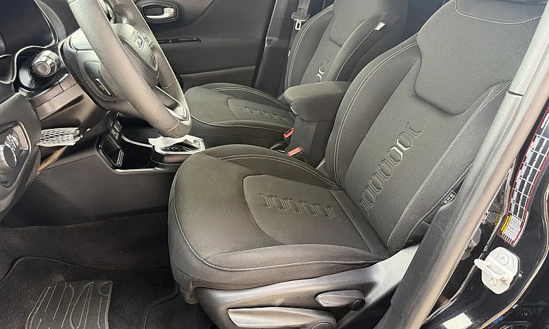 Jeep Renegade T270 1...