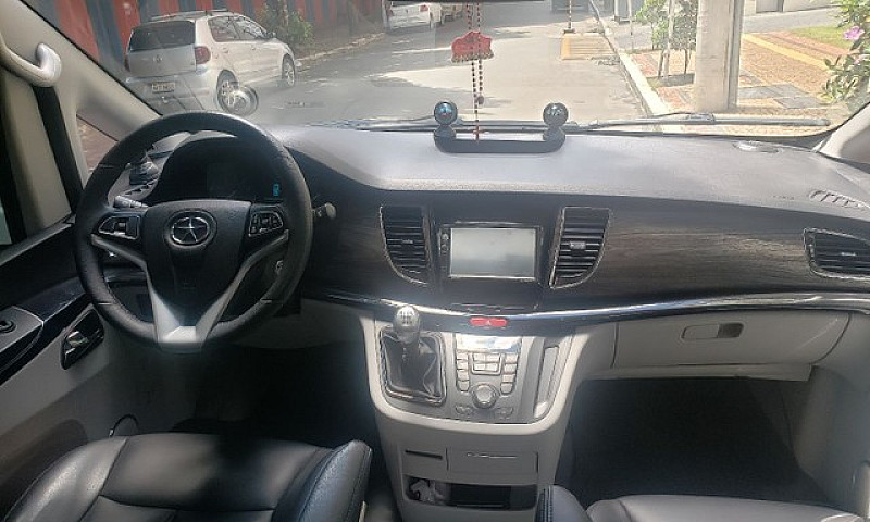 Jac T8 7 Lugares...