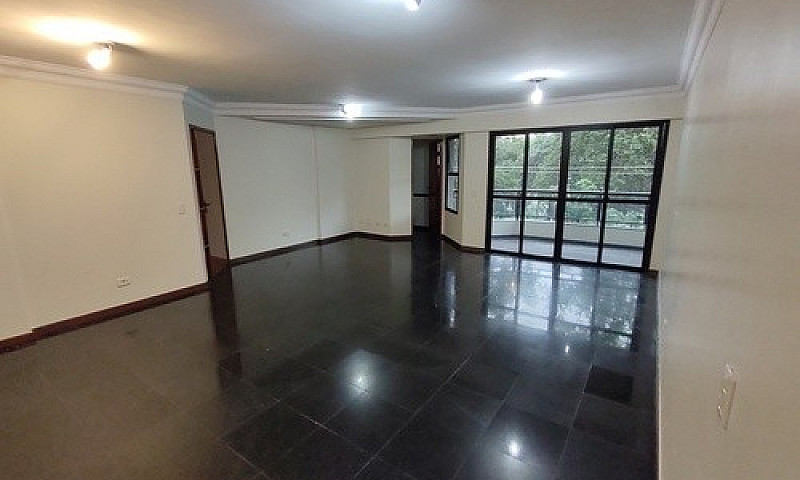 Apartamento 04 Dormi...