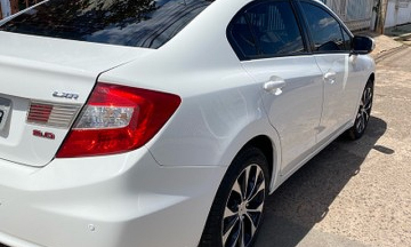 Honda Civic Lxr 2015...