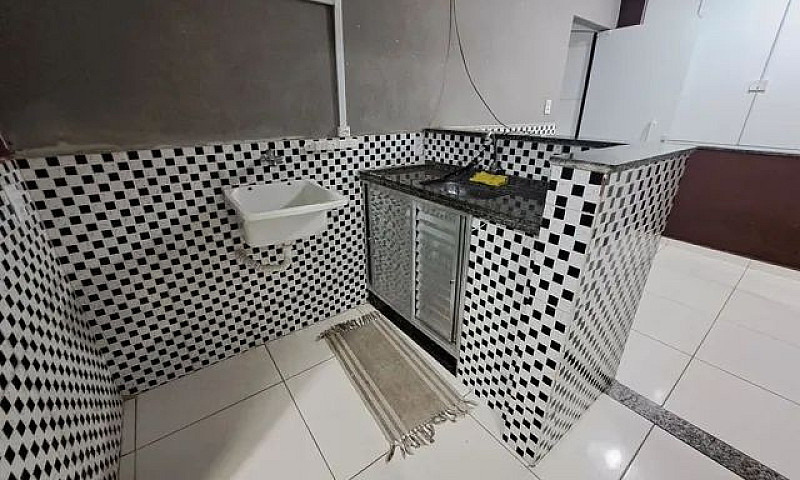 Apartamento De 2 Qua...