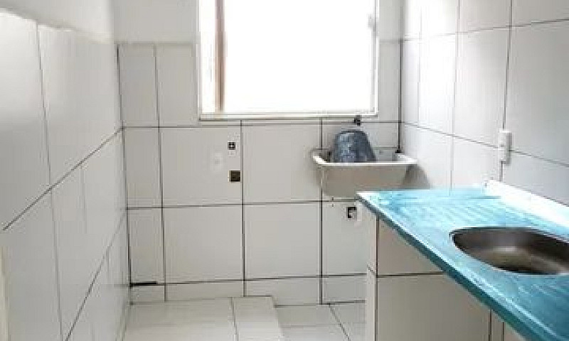 Aluga-Se Apartamento...