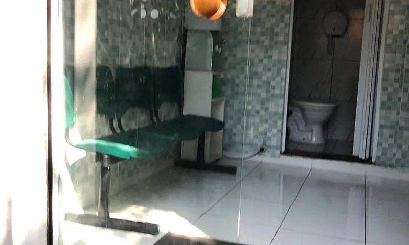 Vendo Ótima Casa Com...