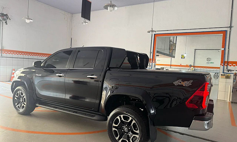 Toyota Hilux Cd Srx ...