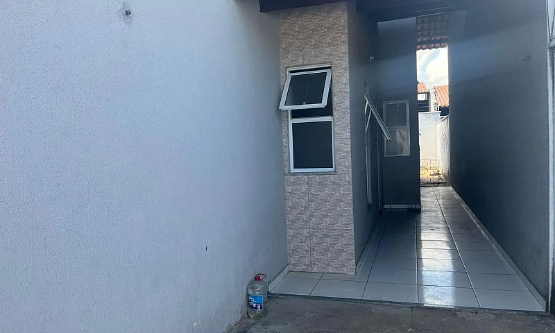 Vende-Se Casa No Gua...