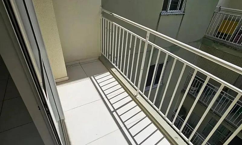 Alugo Apto 2 Quartos...