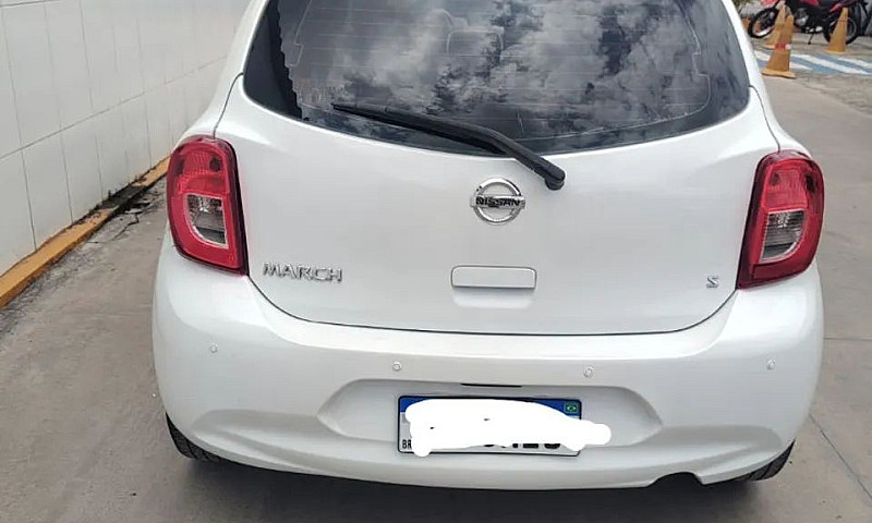 Nissan March S 1.0 1...