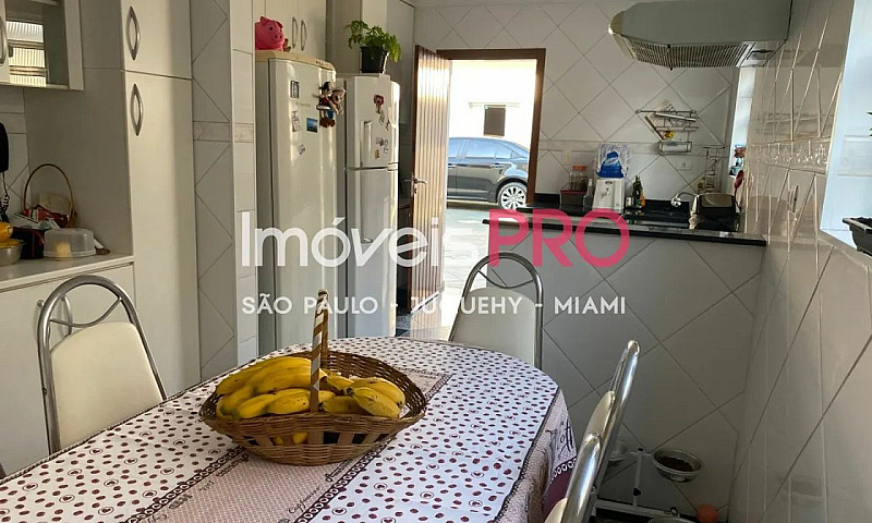 Casa Assobradada, Pl...