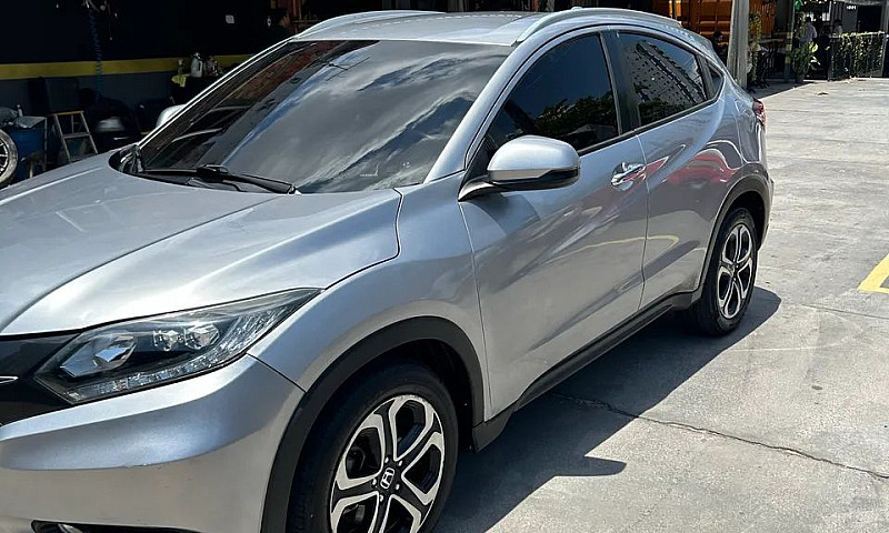 Honda Hr-V Touring 1...