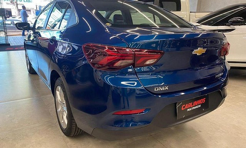 Chevrolet Onix Plus ...