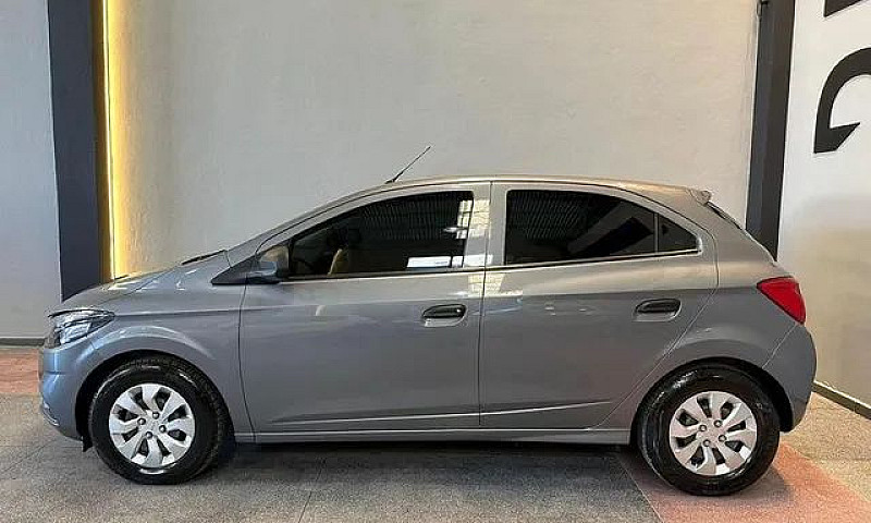 Chevrolet Onix Joy B...