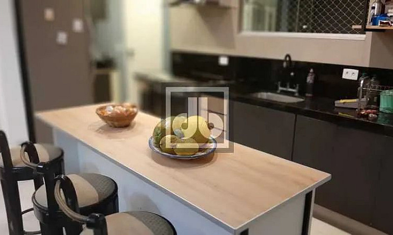 Leblon, Venâncio Flo...