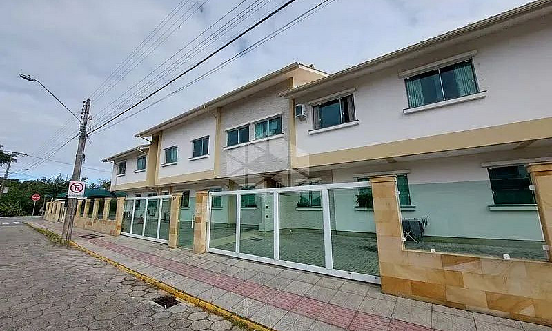 Apartamento De 2 Qua...