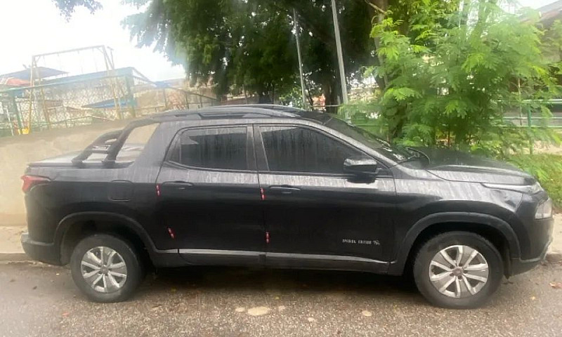 Vendo Fiat Toro Pret...
