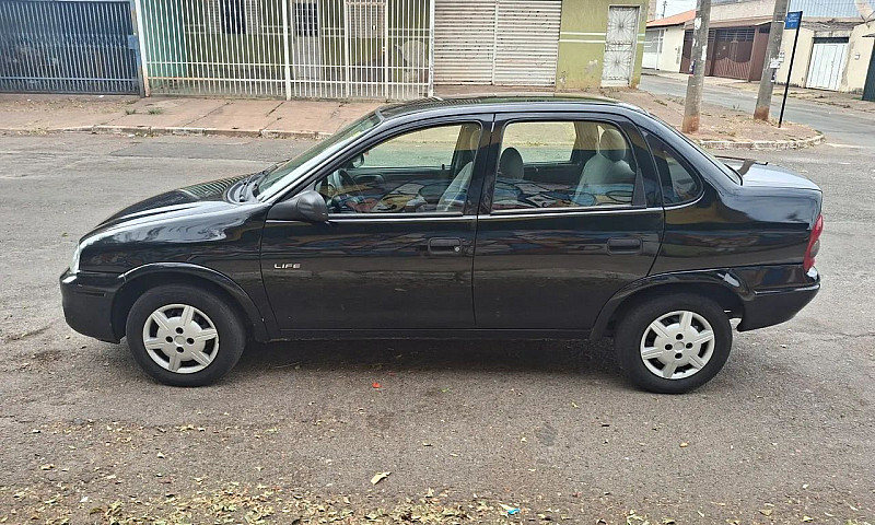 Classic 2009 1.0 Com...