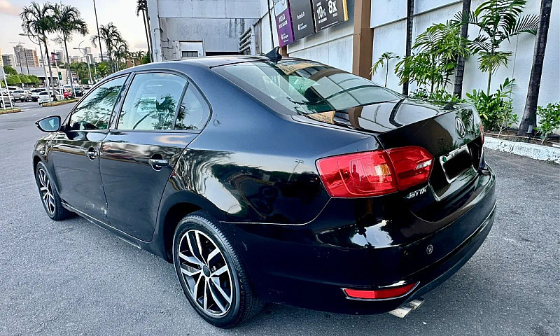 Jetta 2013 2.0 Autom...
