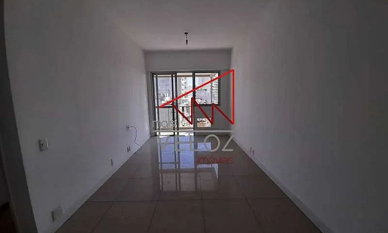 Apartamento-À Venda-...