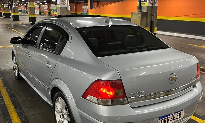 Chevrolet Vectra Eli...
