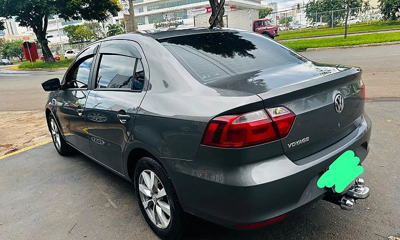 Volkswagen Voyage Co...