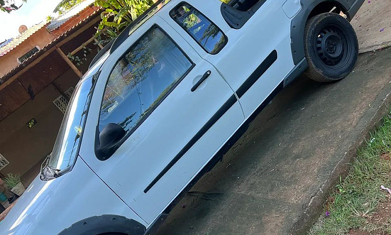 Fiat Strada Working ...