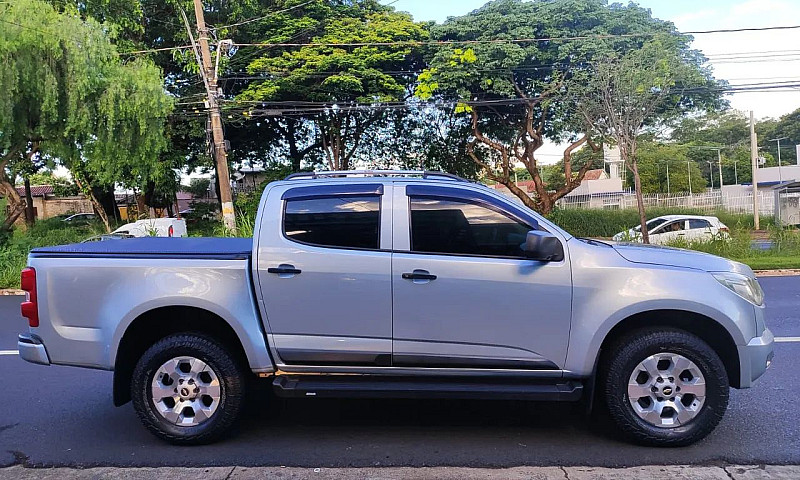 Chevrolet S10 Pick-U...