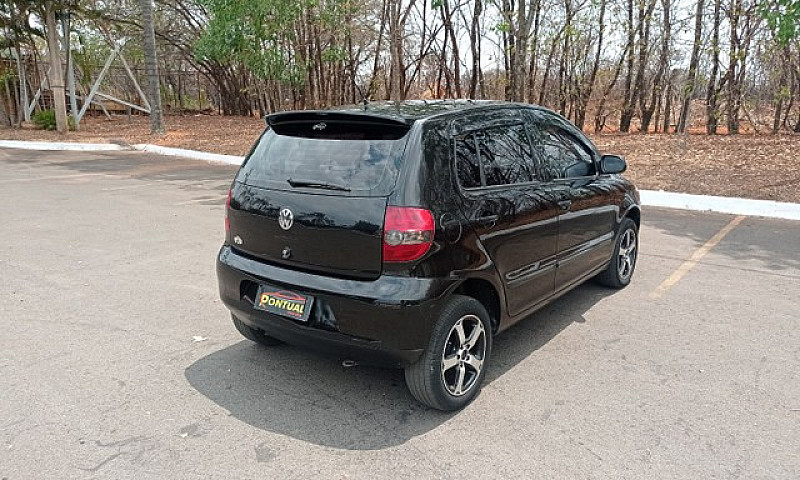 Volkswagen Fox Black...