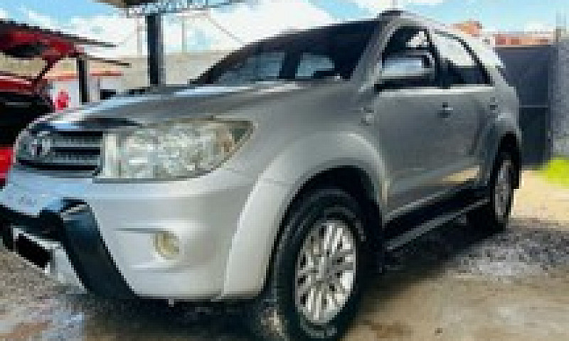 Hilux Sw4 Diesel 4X4...