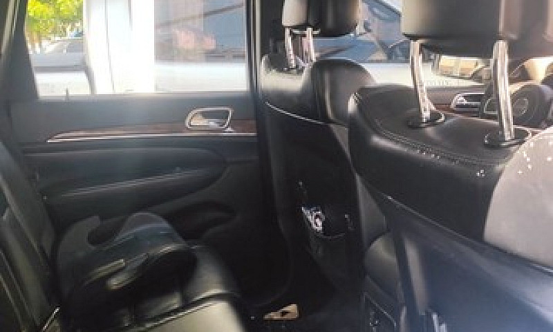 Jeep Grand Cherokee ...