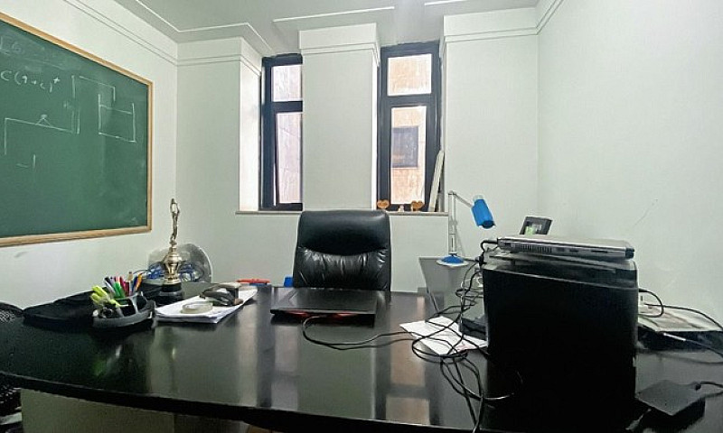 Apartamento Com 04 S...