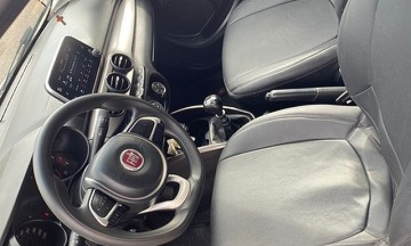 Fiat Cronos Drive...