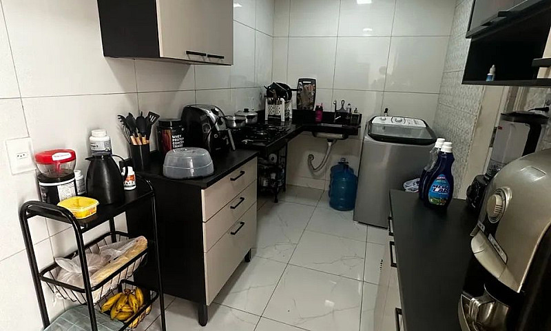 Vendo Uma Casa  Ou T...