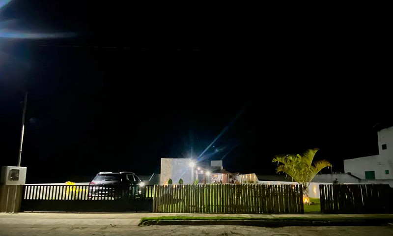 Casa Com Piscina Em ...