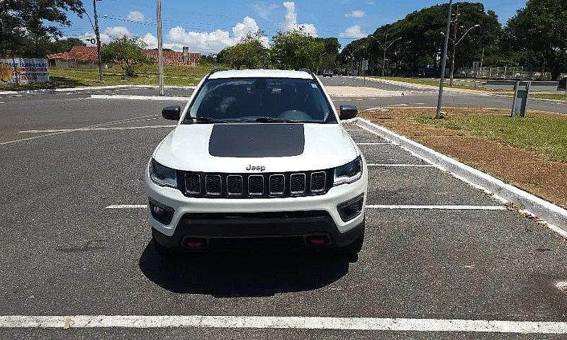 Jeep Compass Trailha...