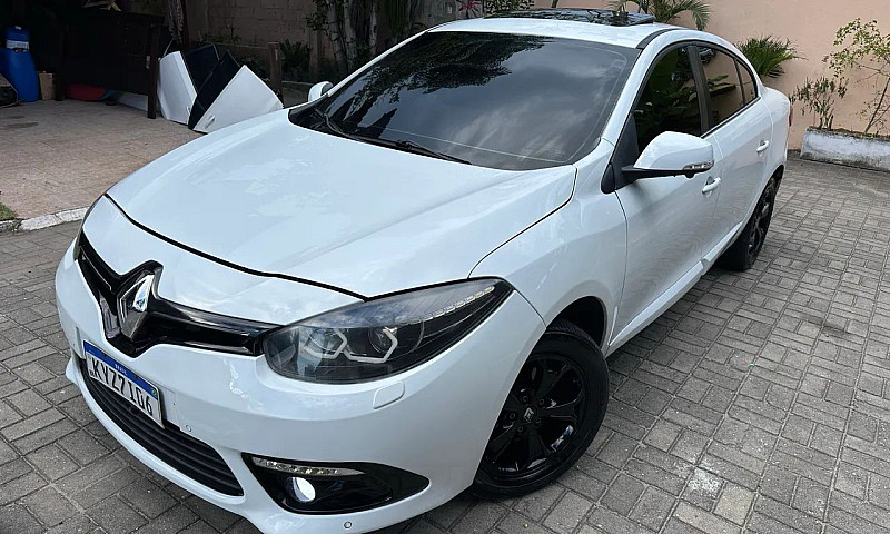 Renault Fluence Seda...