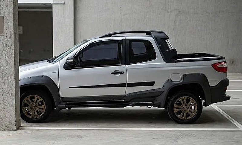 Fiat Strada Adventur...
