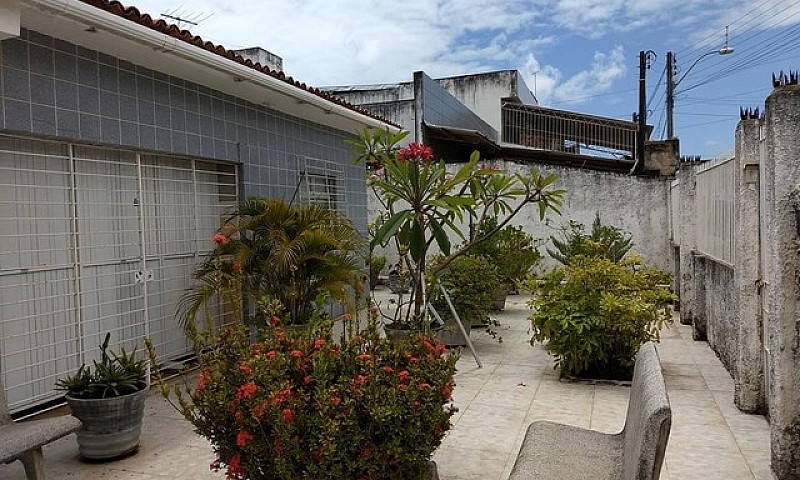 Casa Para Venda Em R...