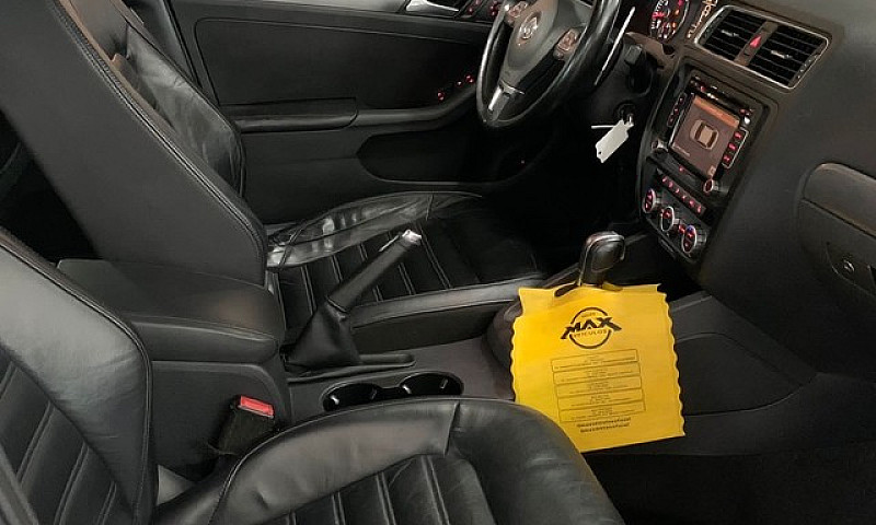 Vw Jetta  Ano 2014...