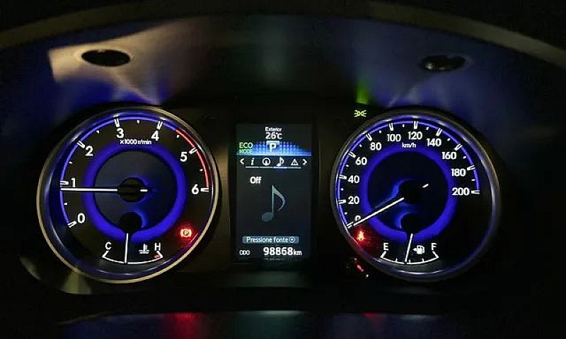 Toyota Hilux Hilux C...