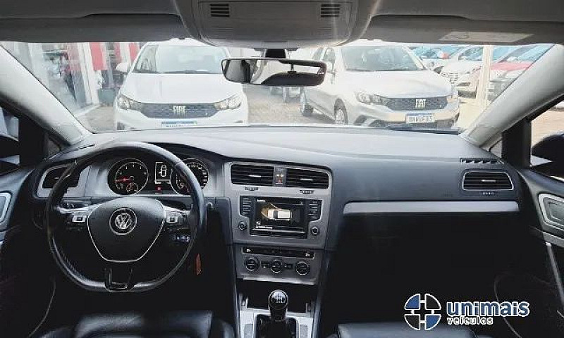 Volkswagen Golf 1.0 ...