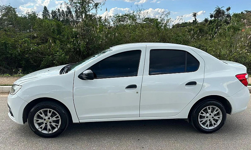 Renault Logan Life F...