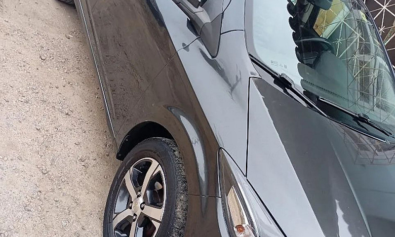 Chevrolet Onix Hatch...