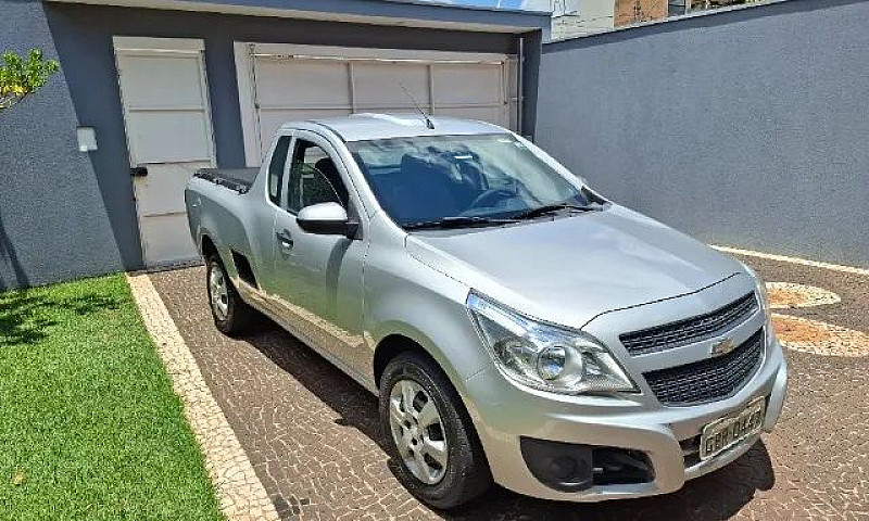 Chevrolet Montana Ls...