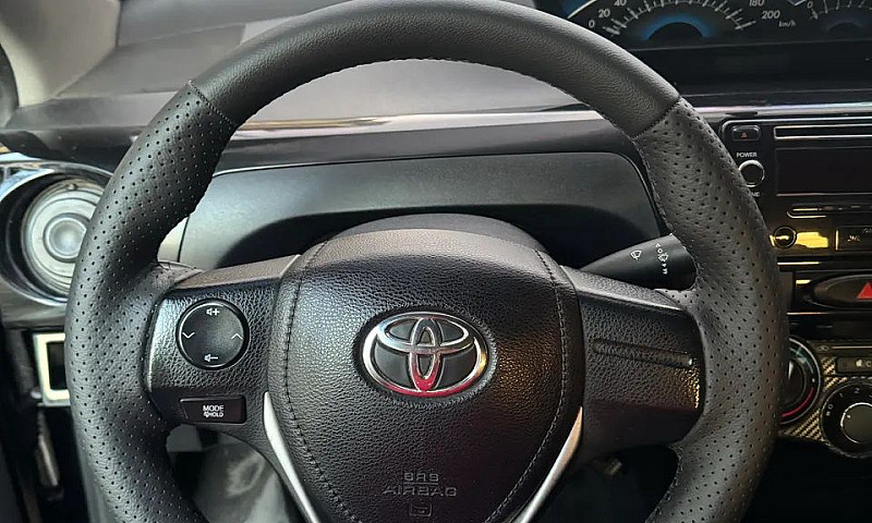 Toyota Etios Xs Seda...
