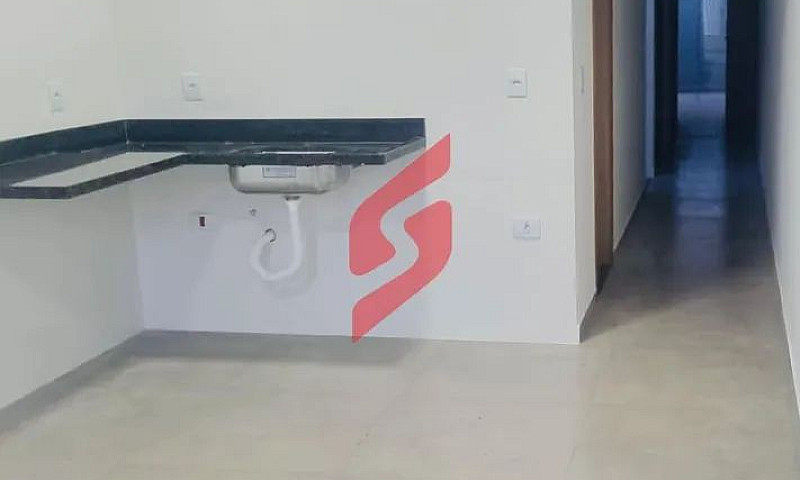 Casa Com 2 Dormitóri...