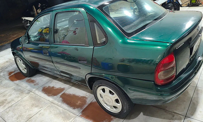Chevrolet Corsa Supe...