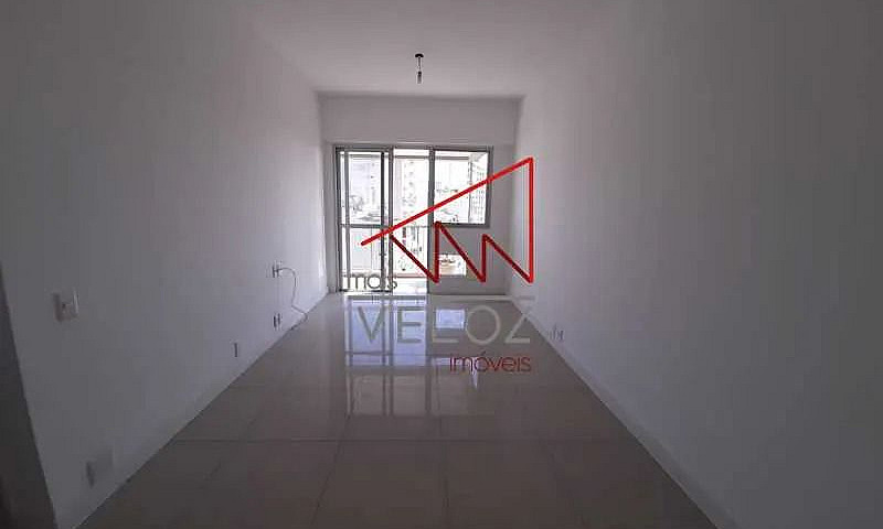 Apartamento-À Venda-...