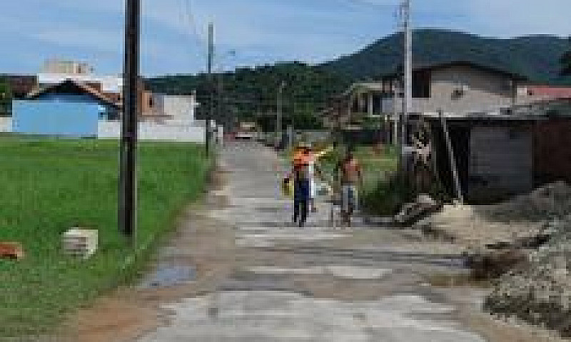 Últimas Unidades - A...
