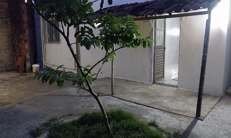 Ótima Casa De 100 M2...