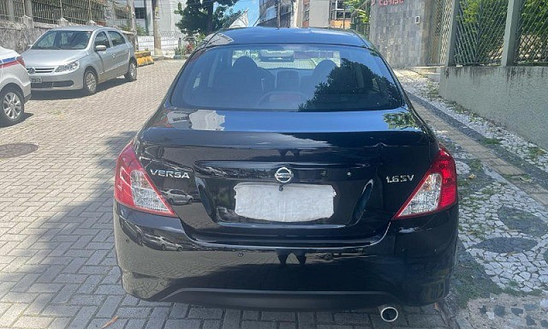 Nissan Versa 1.6 Sv ...